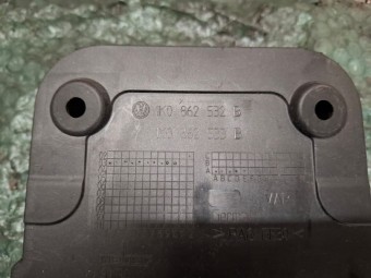 SUPORT PAHARE VOLKSWAGEN GOLF V OEM: 1K0862533B.