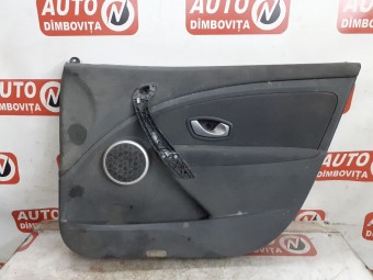 TAPITERIE USA DREAPTA FATA RENAULT FLUENCE OEM: 156042781.