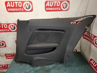 TAPITERIE USA DREAPTA SPATE AUDI A5 OEM: 8T0867036.
