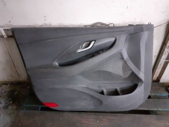 TAPITERIE USA STANGA FATA HYUNDAI i30 