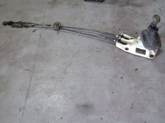 TIMONERIE CU CABLU VOLKSWAGEN GOLF V OEM: 1K0711091A.