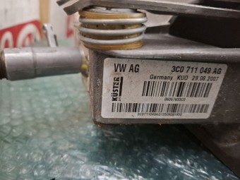 TIMONERIE CU CABLU VOLKSWAGEN PASSAT B6 OEM: 3C0711949AG.