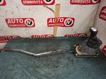 TIMONERIE CU TIJA DACIA LOGAN I OEM: 8200670972B.