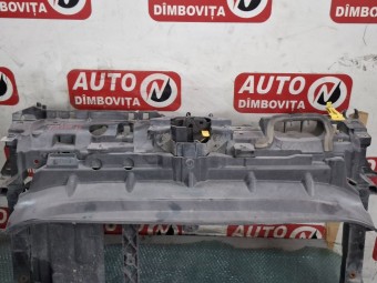 TRAGER FORD FIESTA VI 