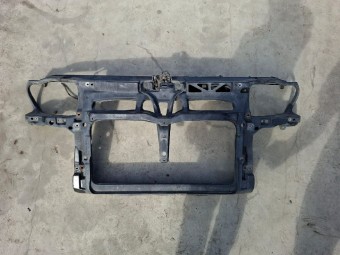 TRAGER VOLKSWAGEN GOLF IV 