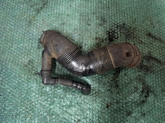 TUB INTERCOOLER VOLKSWAGEN CADDY III OEM: 3C0129654M.
