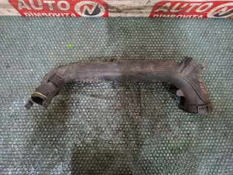 TUB INTERCOOLER VOLKSWAGEN JETTA IV OEM: 04E145673G.