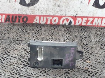 UCH DACIA LOGAN OEM: 8200296328A.