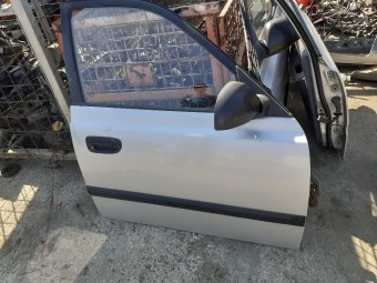 USA DREAPTA FATA HYUNDAI ACCENT II 