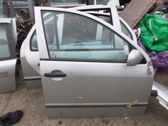 USA DREAPTA FATA SKODA FABIA 