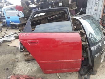 USA DREAPTA SPATE AUDI A4 B6 