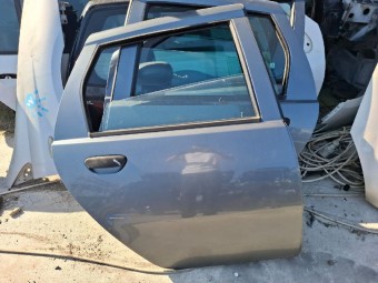 USA DREAPTA SPATE FIAT PUNTO 