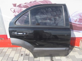 USA DREAPTA SPATE KIA SORENTO 