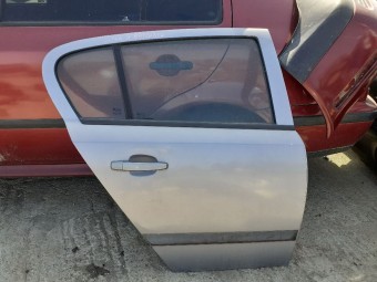 USA DREAPTA SPATE OPEL ASTRA H 