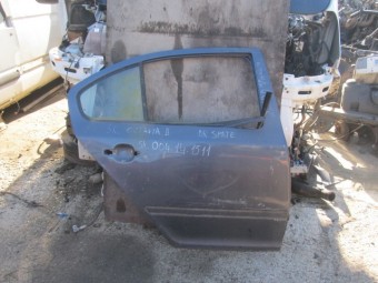 USA DREAPTA SPATE SKODA OCTAVIA II 