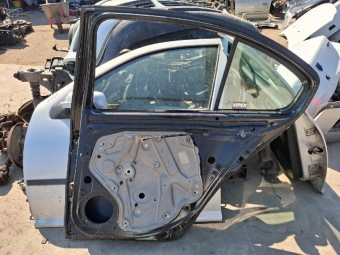 USA DREAPTA SPATE SKODA OCTAVIA II 