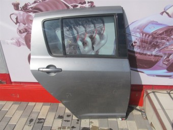 USA DREAPTA SPATE SUZUKI SWIFT 