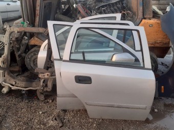 USA STANGA SPATE OPEL ASTRA G 
