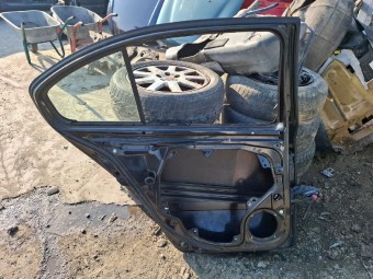 USA STANGA SPATE SKODA OCTAVIA II 