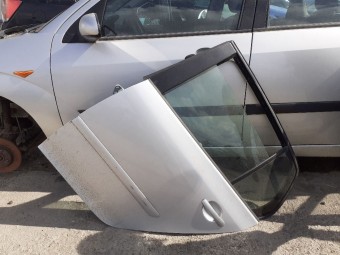 USA STANGA SPATE VOLKSWAGEN GOLF V 