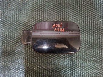 USITA REZERVOR AUDI A4 B8 OEM: 8K0010508R.