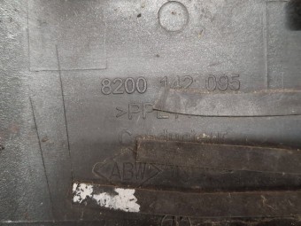 USITA REZERVOR RENAULT MEGANE II OEM: 8200142095.
