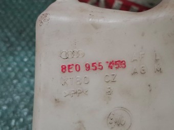 VAS LICHID SPALATOR PARBRIZ AUDI A4 OEM: 8E0955453.