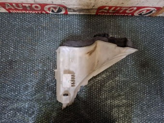 VAS LICHID SPALATOR PARBRIZ BMW E46 OEM: 61667007970.