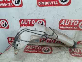 VAS LICHID SPALATOR PARBRIZ FORD FOCUS II OEM: 4M51-13K163-AG.