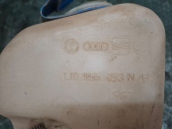 VAS LICHID SPALATOR PARBRIZ SKODA OCTAVIA OEM: 1J0955453.