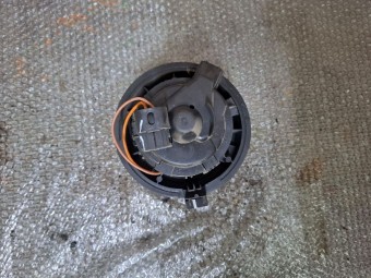 VENTILATOR AEROTERMA RENAULT CLIO IV OEM: T1029527H.