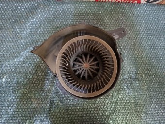 VENTILATOR AEROTERMA VOLKSWAGEN POLO 6R OEM: 6Q1819015J.