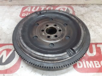 VOLANTA VOLKSWAGEN PASSAT B5.5 OEM: 415011210.