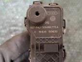 ACTUATOR USITA REZERVOR VOLKSWAGEN JETTA IV OEM: 5C6810773A.