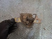 BROASCA (INCUIETOARE) CAPOTA MOTOR VOLKSWAGEN GOLF III 