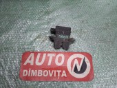 BROASCA (INCUIETOARE) HAION/PORTBAGAJ RENAULT LAGUNA II OEM: 8200800897B.