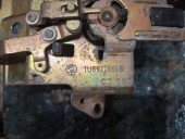 BROASCA (INCUIETOARE) HAION/PORTBAGAJ SKODA OCTAVIA OEM: 1U6 827 565.