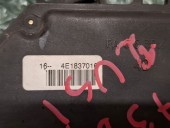 BROASCA (INCUIETOARE) USA DREAPTA FATA AUDI A3 8P OEM: 4E1837016.