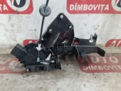 BROASCA (INCUIETOARE) USA DREAPTA FATA FORD FOCUS II OEM: 7M5A R21812AA.