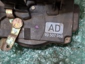 BROASCA (INCUIETOARE) USA DREAPTA FATA OPEL VECTRA B OEM: 90507060.