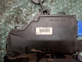 BROASCA (INCUIETOARE) USA DREAPTA FATA VOLKSWAGEN GOLF V OEM: 3D1837016.