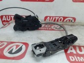 BROASCA (INCUIETOARE) USA DREAPTA FATA VOLKSWAGEN GOLF VI OEM: 5K1837015D.