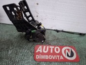 BROASCA (INCUIETOARE) USA DREAPTA SPATE FORD FIESTA VI OEM: 8A6AA26412AE.