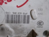 BROASCA (INCUIETOARE) USA DREAPTA SPATE SKODA FABIA II OEM: 5N0839016F.