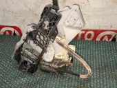 BROASCA (INCUIETOARE) USA DREAPTA SPATE VOLKSWAGEN PASSAT B7 OEM: 3C4839016A.