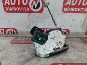 BROASCA (INCUIETOARE) USA DREAPTA SPATE VOLKSWAGEN PASSAT B8 OEM: 5E0839016A.
