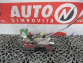 BROASCA (INCUIETOARE) USA STANGA FATA DACIA LOGAN II OEM: 8200928445.