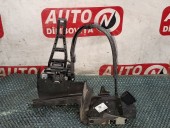 BROASCA (INCUIETOARE) USA STANGA FATA FORD FOCUS III OEM: BM51A-A21813-AC.