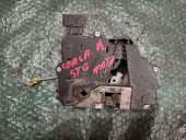 BROASCA (INCUIETOARE) USA STANGA FATA OPEL CORSA D OEM: 0325407955.