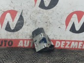 BROASCA (INCUIETOARE) USA STANGA FATA PEUGEOT 307 OEM: 2-3973-158.